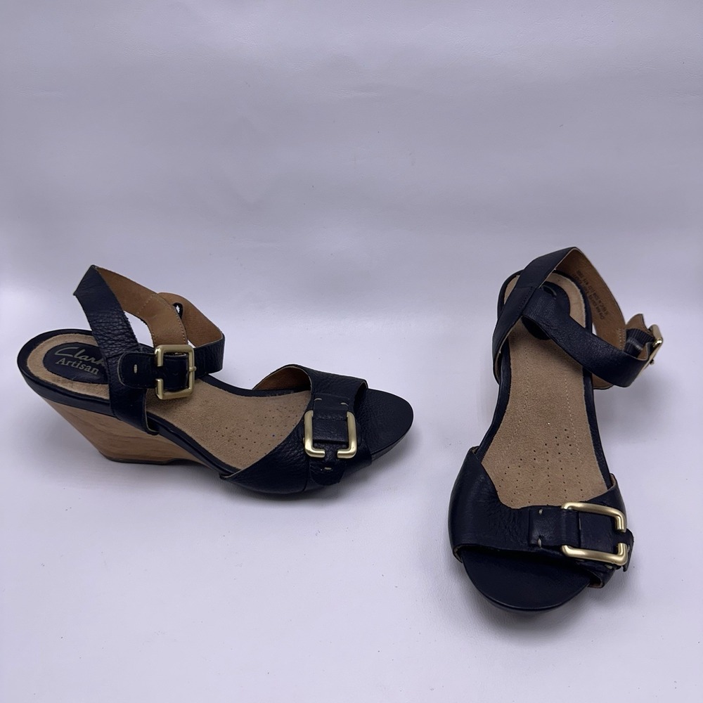 Clarks Artisan Leather Wood Wedge Strappy Heels Womens 6.5 Black Brass Hardware